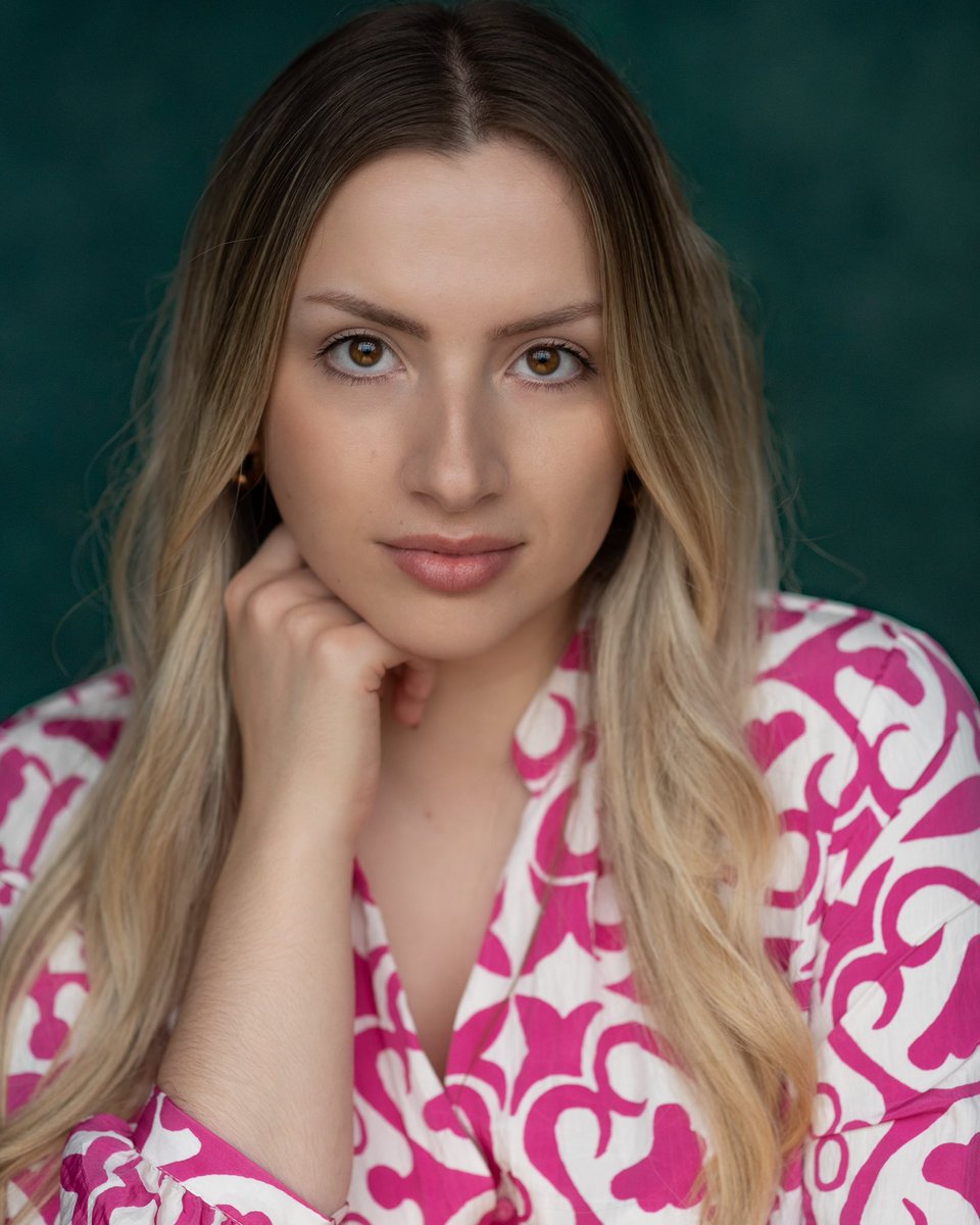 Emma Anderson tweet media