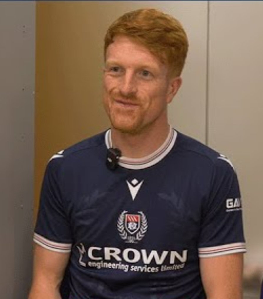 No win Bonus 
Never even got a shirt today! 
Got on at HT and you guessed it! Nae goals again.

Pretty confused because "The Docs" on record saying em great but doesn't start me vs a team that's 1pt aff the bottom.

Decision made, screwfix Avon is a go'er
#ThePlumber 
#CC2024