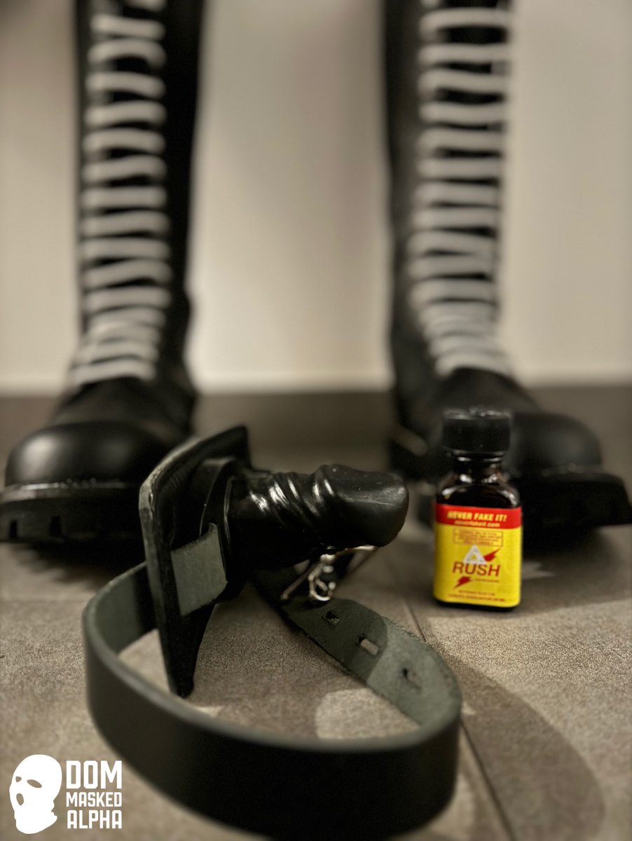 Who wants to be used without regard?🔞

Retweet for a hands up🙋‍♂️

#skinhead #master #boots #rangers #gag