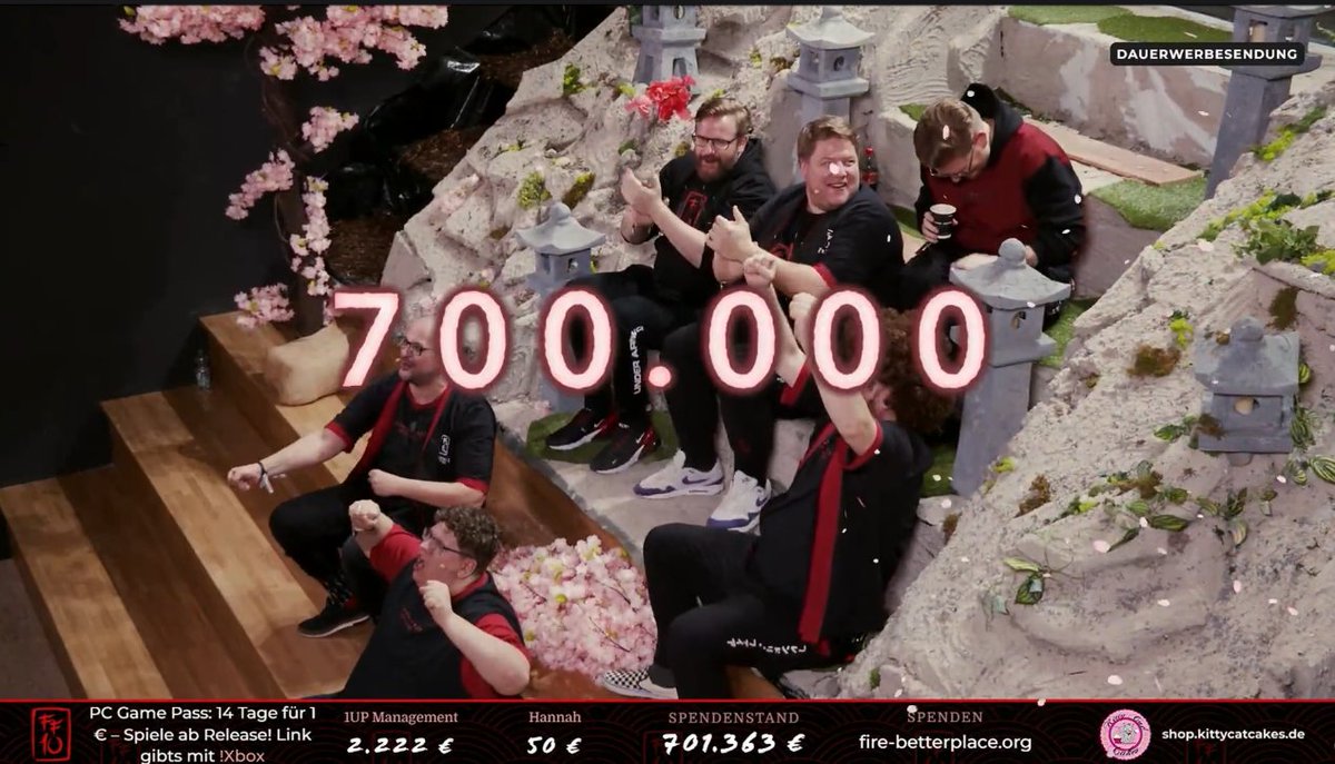DayanSetano's tweet image. 🥳700.000 € sind erreicht🎉

#friendlyfire10 #friendlyfire