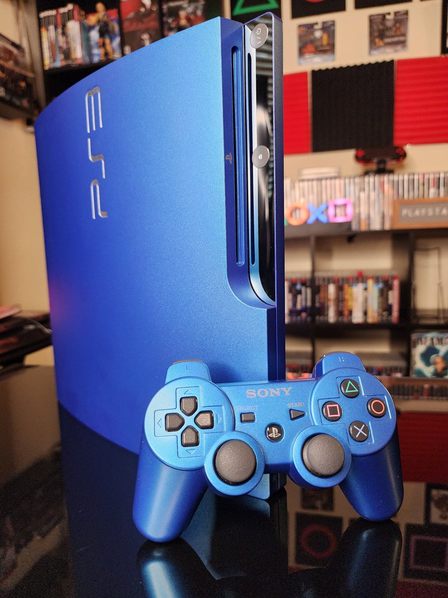 One of the most beautiful PS3s 😍  And she's mine 😏