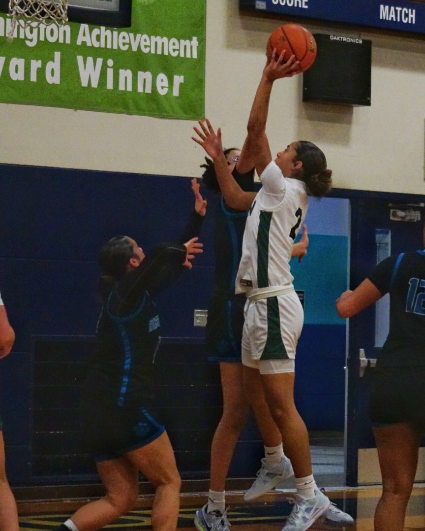 GameTimeEvents's tweet image. 2024 MasterCraft Electric Tip-Off Classic Game 2
@TrojansGHoops 63
@BLHSGirlsBB 19