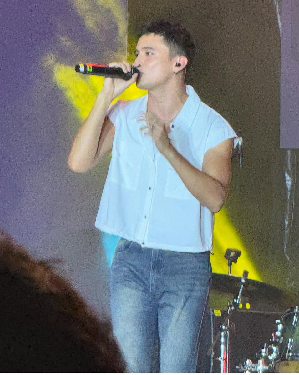 aussiejboy's tweet photo. Pogi:) #jamesreid #jamesreidgallery
#jamesreidworld #howlers
Β©οΈ kringthology https://t.co/t8vS2aIf5K