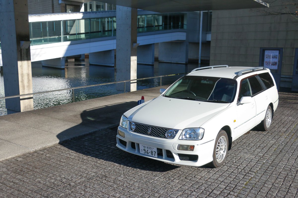 r32_oimo's tweet photo. STAGE UP 日常。
6気筒 Lクラス。私たちは日産ステージアを選んだ。
ということで、
𝑾𝑮𝑪𝟑𝟒 𝑺𝑻𝑨𝑮𝑬𝑨 𝟐𝟓𝑹𝑺 𝑵𝑨𝑽𝑰 𝑬𝑫𝑰𝑻𝑰𝑶𝑵
納車されました。
直列6気筒を日常的に使う、
この世に存在する、最上の贅沢を。
ステージア界隈の皆様よろしくお願いします👍
#ステージア
#WGC34 https://t.co/TpzBPND1LQ