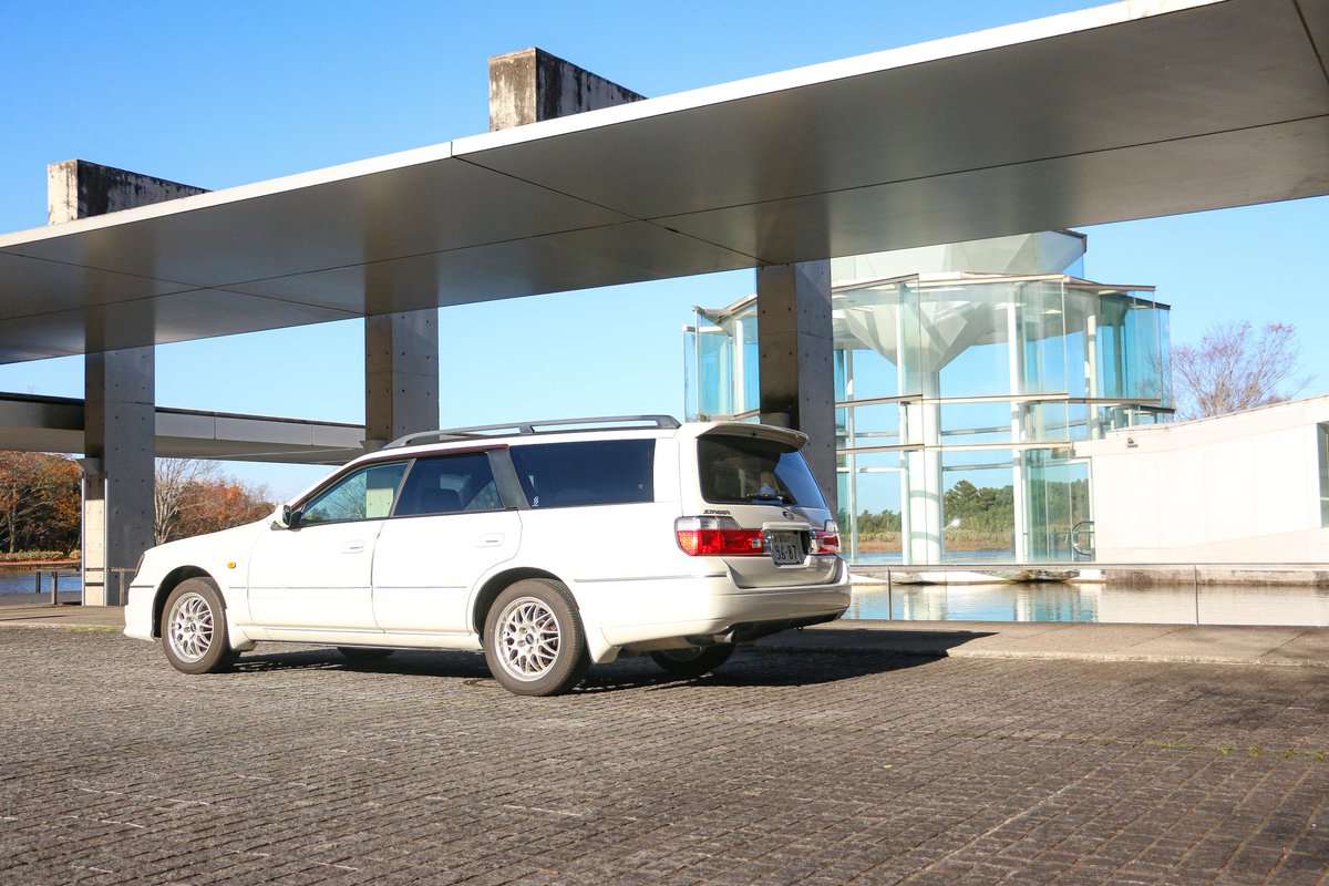 r32_oimo's tweet photo. STAGE UP 日常。
6気筒 Lクラス。私たちは日産ステージアを選んだ。
ということで、
𝑾𝑮𝑪𝟑𝟒 𝑺𝑻𝑨𝑮𝑬𝑨 𝟐𝟓𝑹𝑺 𝑵𝑨𝑽𝑰 𝑬𝑫𝑰𝑻𝑰𝑶𝑵
納車されました。
直列6気筒を日常的に使う、
この世に存在する、最上の贅沢を。
ステージア界隈の皆様よろしくお願いします👍
#ステージア
#WGC34 https://t.co/TpzBPND1LQ
