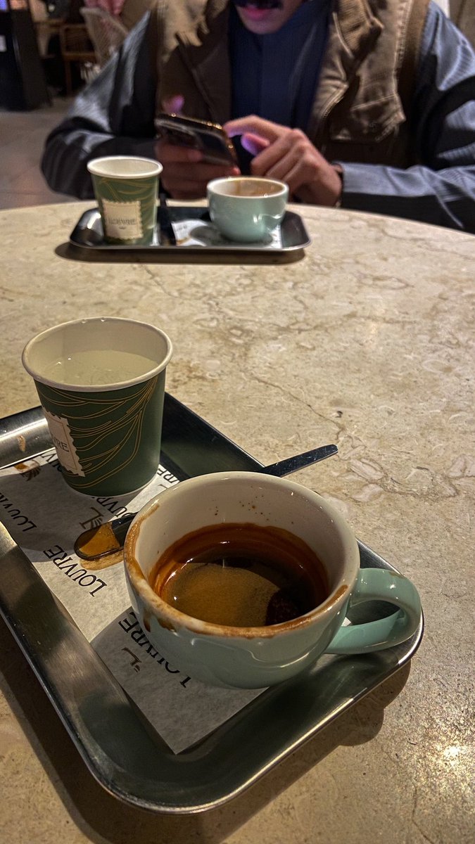 y0f9_'s tweet photo. حسن وجهّك ما يفارق خيالي . https://t.co/e63ZfjxzGI
