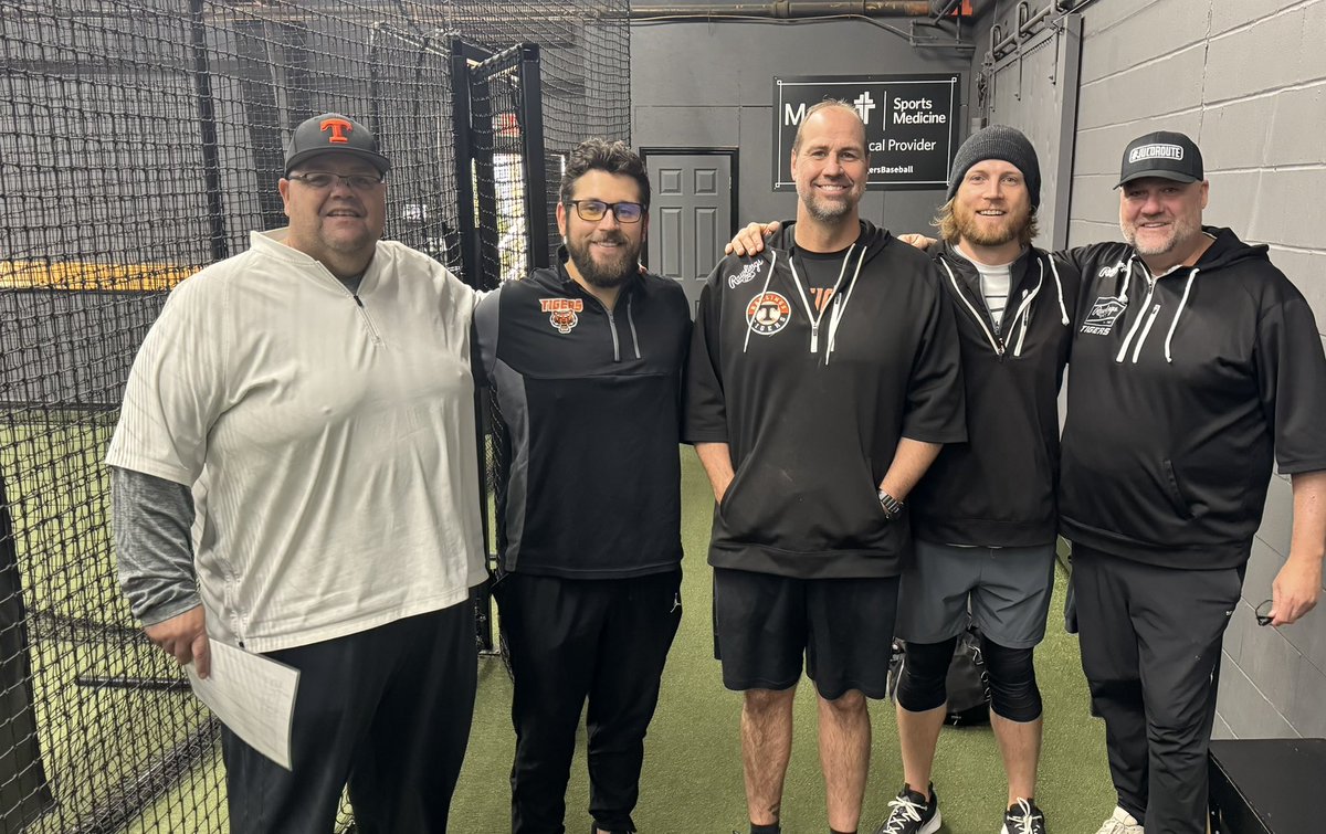 These guys have made a huge impact on so many athletes. 

Loyal...great coaches...love to teach.  Thankful every day they are in our Tiger dugout.  

Left to right, and year they joined the Tigers: 

2013, Mike Callihan
2014, Josh Herrick
2010, Steve Hacker 
2016, Ryan Rohmiller