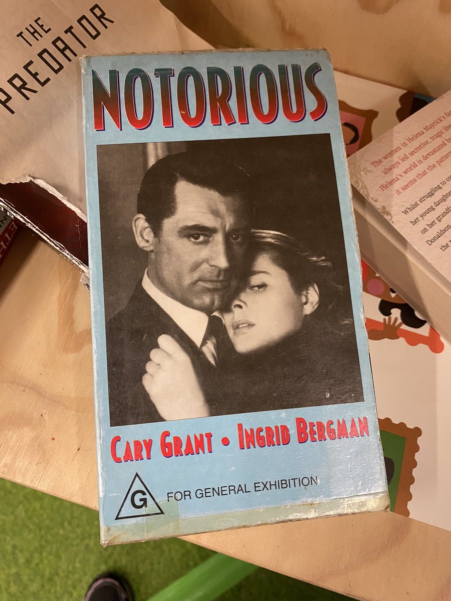 DJ TeeJay McStankyPantz tweet media