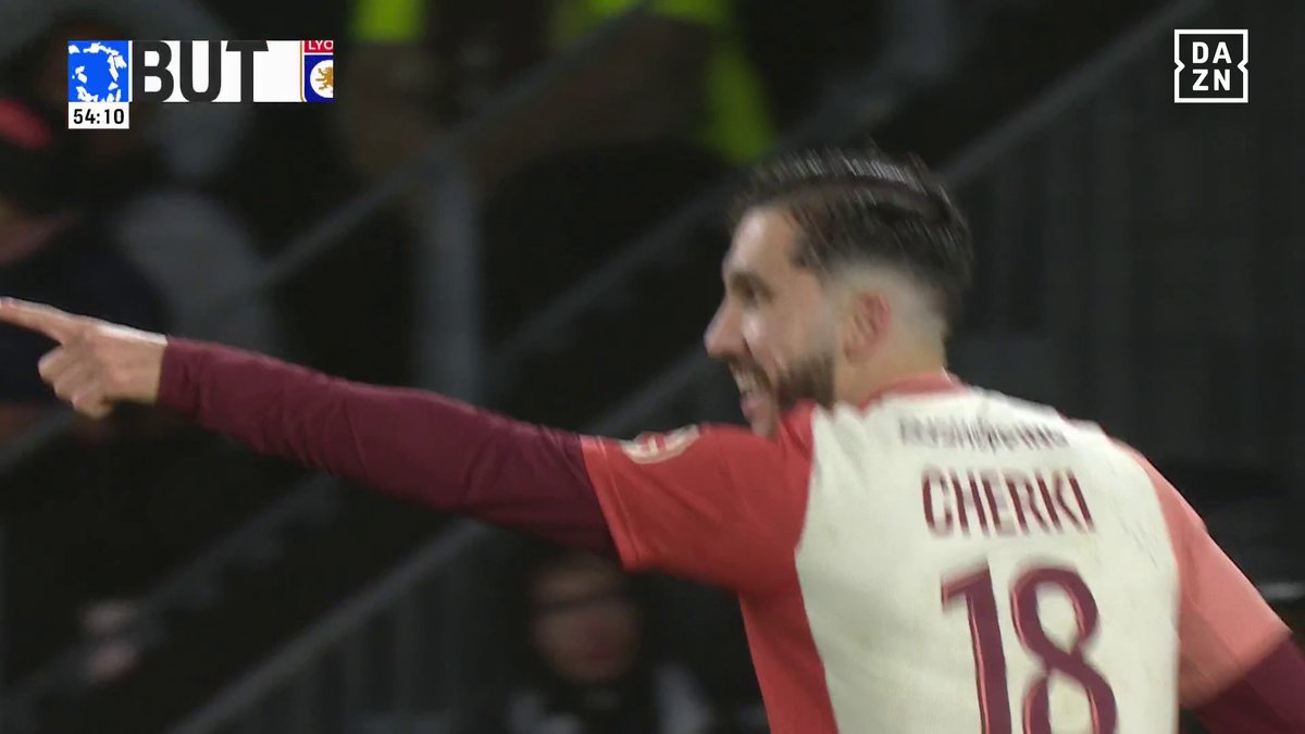 FreeFoot's tweet image. 🦁CHERKI ! C'est sa saison ! L'attaquant lyonnais en pivot pour le 2-0 !

But dispo gratuitement avec DAZN sur l'app 👉 freefoot.tv/app 

#SCOOL #SCO #OL #Lyon