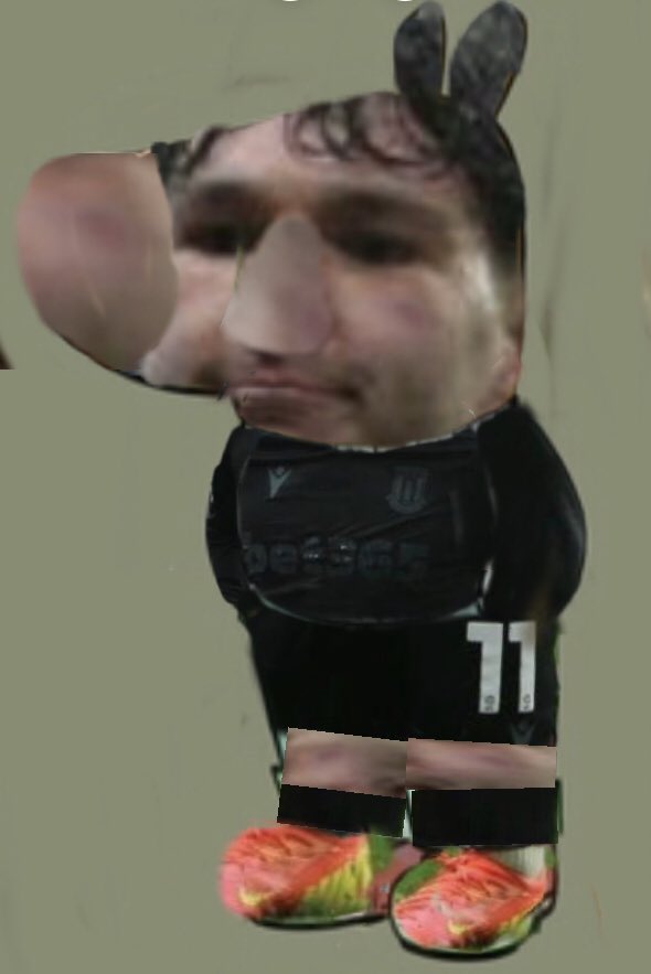 userscfc's tweet photo. @LewisKoumas  just a chill guy https://t.co/EUzLNGl552