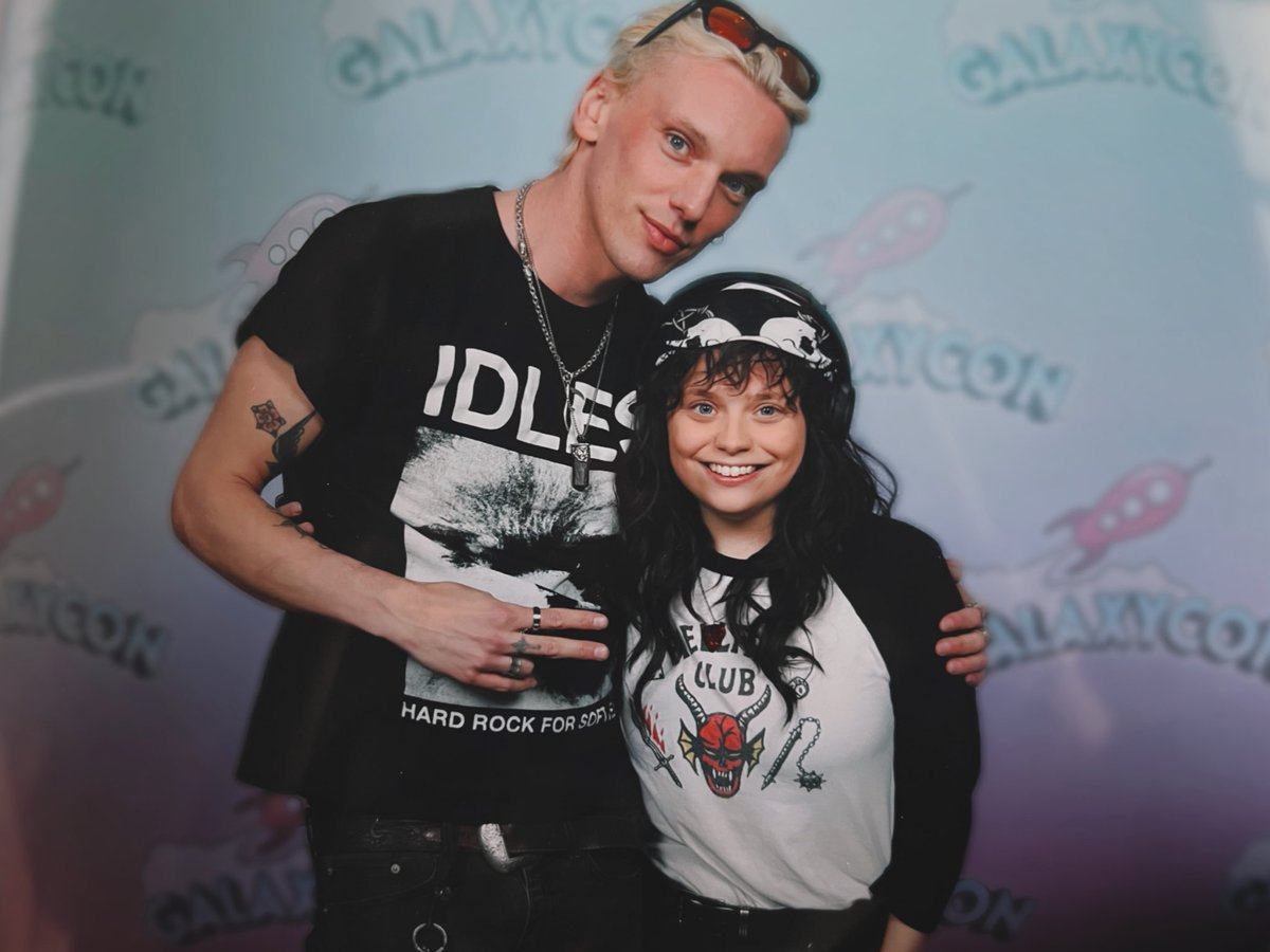 TheAutisticGem's tweet photo. Thank you so much @Jamiebower for everything. Hope you enjoy your Spam ornament haha!! 🫂✨ https://t.co/GgWyfGeAeR