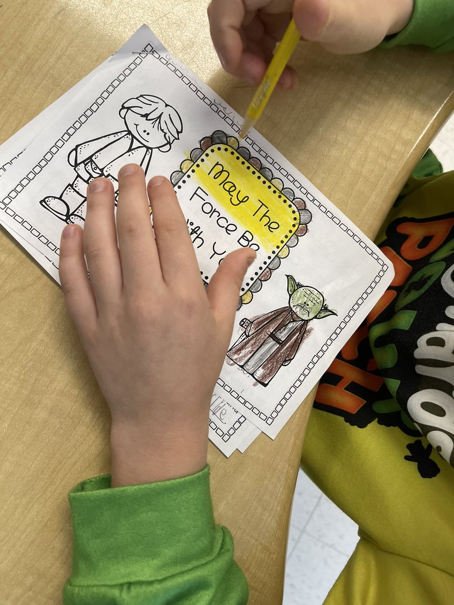 mrslaquerre's tweet photo. Working on describing 3D shapes @JohnApostleOCSB https://t.co/7UBhlVzTmf