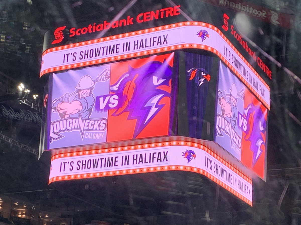 It’s Showtime in Halifax  #GoBirdsGo #Lacrosse <a href="/HFXThunderbirds/">Halifax Thunderbirds</a> <a href="/NLL/">NLL</a>