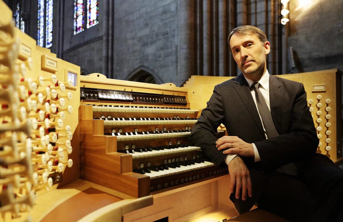 BrownBrandon503's tweet photo. MY EARS ARE BLEEDING!!!

I'm sorry Olivier, but your bold choice of organ music at the Notre Dame Cathedral reopening is a bit rough. https://t.co/nrOF7dfuEs