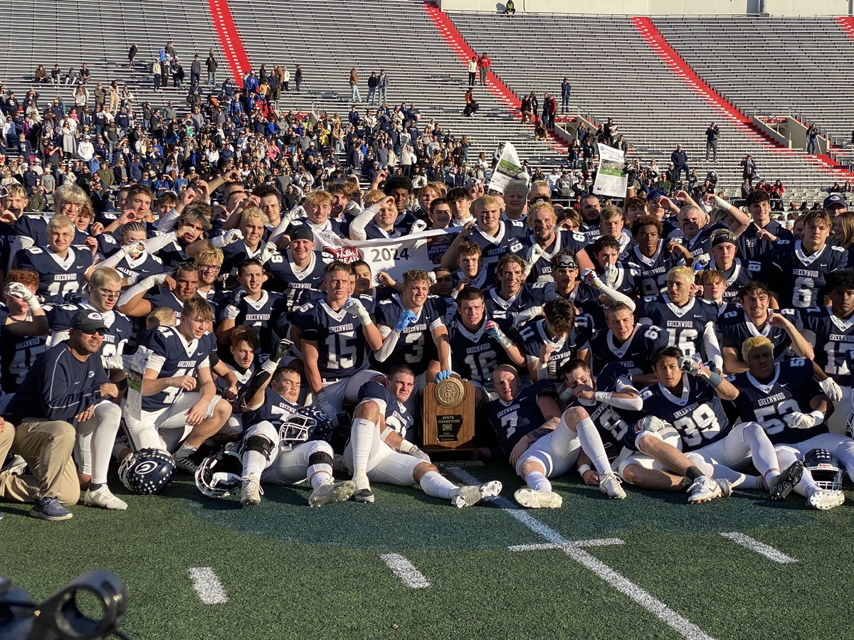 GWoodDogPound's tweet photo. Greenwood Bulldogs 6A State Champions Back to Back! They finished it for Isaiah. #ForIke https://t.co/ODxTfDJbRT