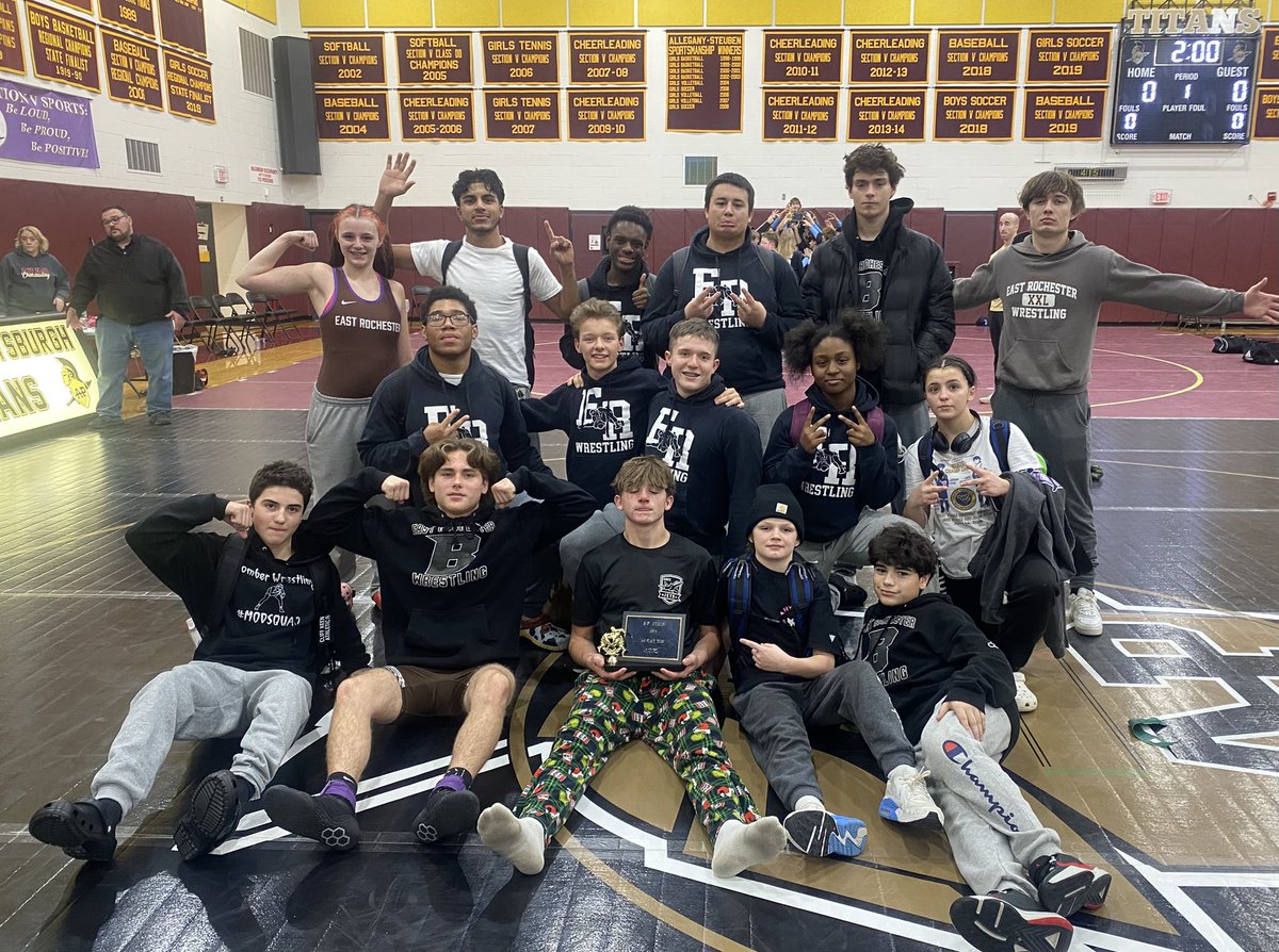 ER finished 3rd overall out of 12 team at the Avoca Duals today. Everyone wrestled tough, but have to give it up to <a href="/steven0mccann/">Steven McCann</a> and Sam Carey for each going 5-0 on the day!
