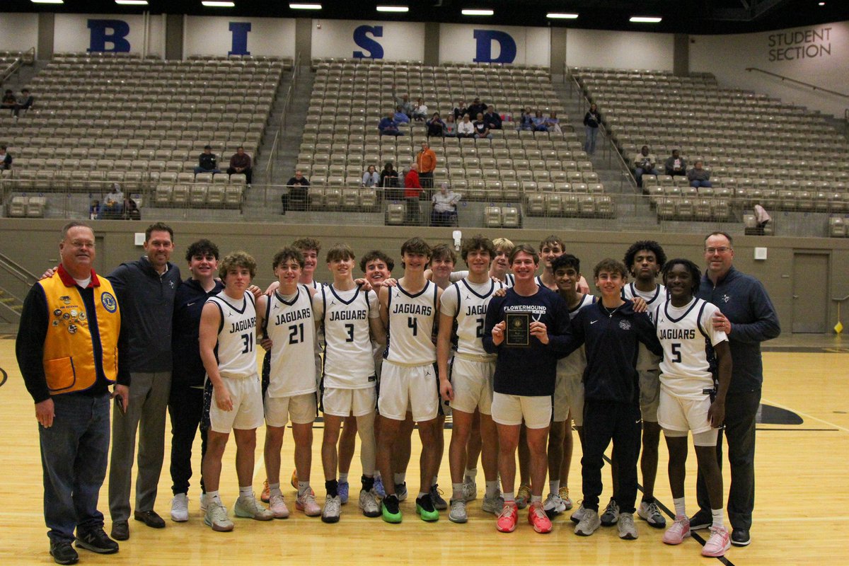 FMHS Boys Basketball tweet media