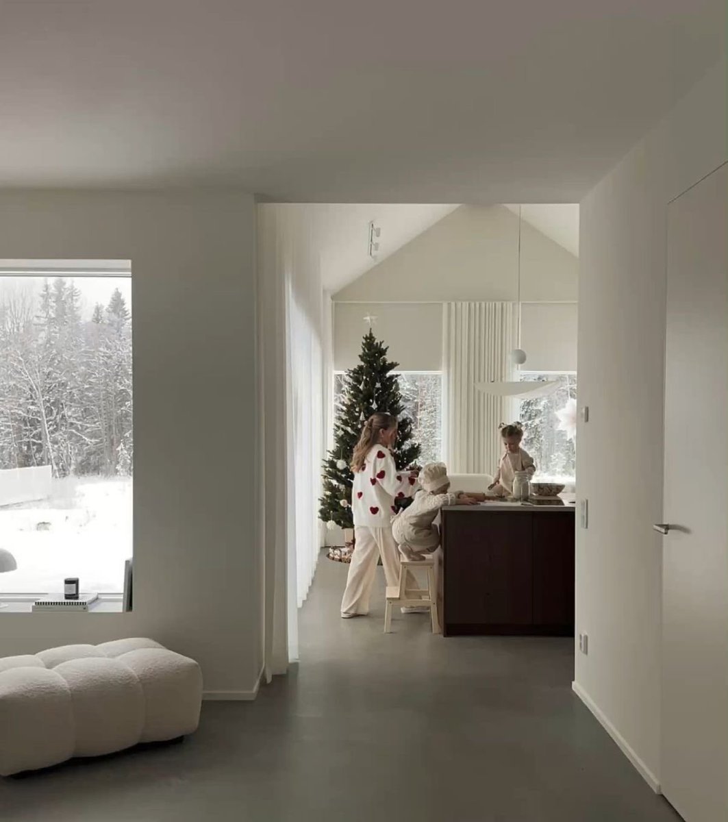classyladylife's tweet photo. cozy home🤍 https://t.co/DzUb9ZEs17