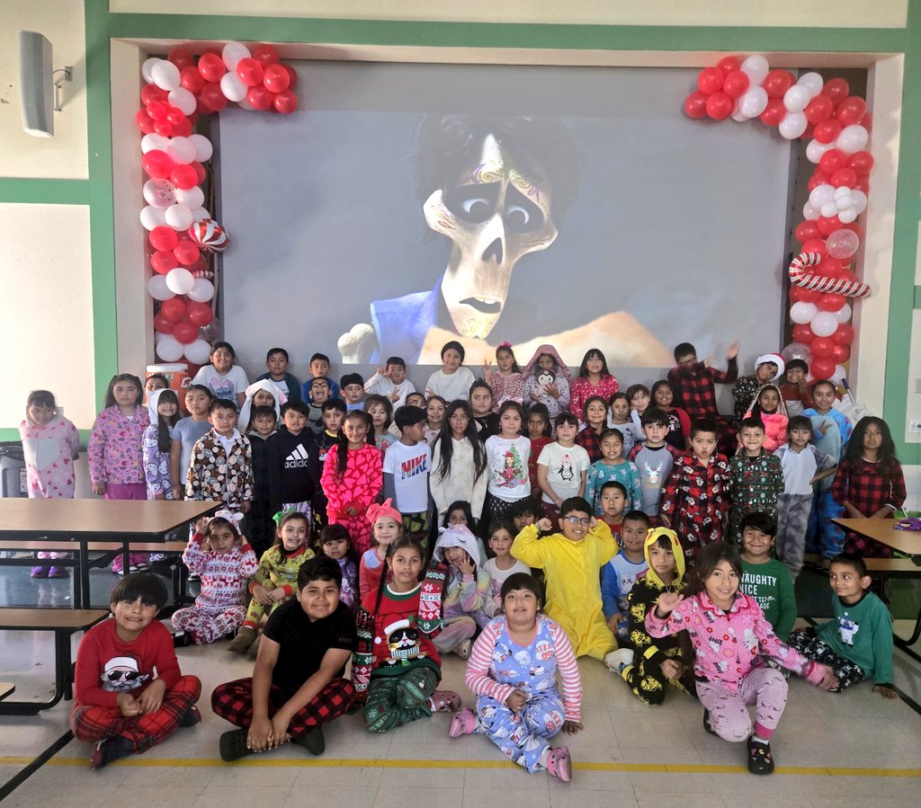 VRBEagles's tweet photo. Our PBIS Cozy Cinema event had a great turnout! 🎬Students enjoyed a fun movie while sipping on warm hot chocolate☕️
#VRBStrong #Alisalfuerte https://t.co/mpnsz40xNC