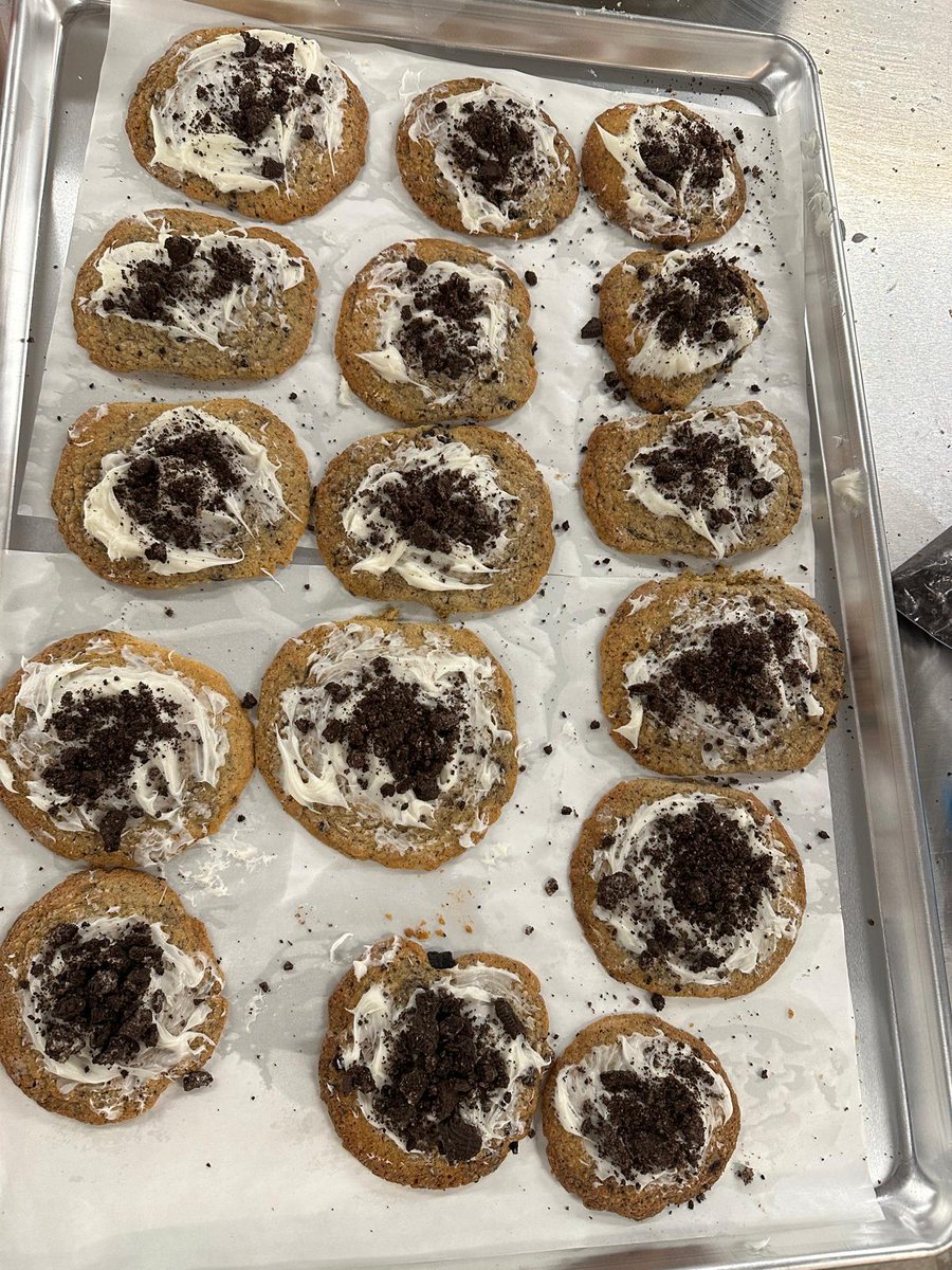 FN_Makayla's tweet photo. Kudos to @fn_OsamaK for baking the first cookies to come out of the RBAC Growth Center Kitchen! https://t.co/WsZUeTXYPG
