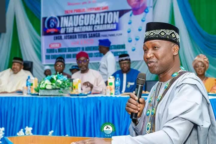 Jostisanga_'s tweet photo. Congratulations to Engr. Joshua Sanga, the first North-Eastern Nigerian to lead the Nigerian Institution of Water Engineers! His inauguration marks a new era for water engineering in Nigeria. #NIWE #WaterEngineering #Leadership https://t.co/5Ew5WouBoY