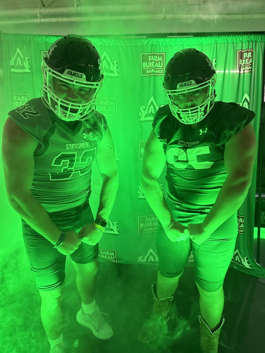 Thanks to <a href="/CoachToddCooley/">Todd Cooley</a> <a href="/CoachFletch72/">Jonathan Fletcher</a> and the rest of the staff for a great official visit this weekend!!