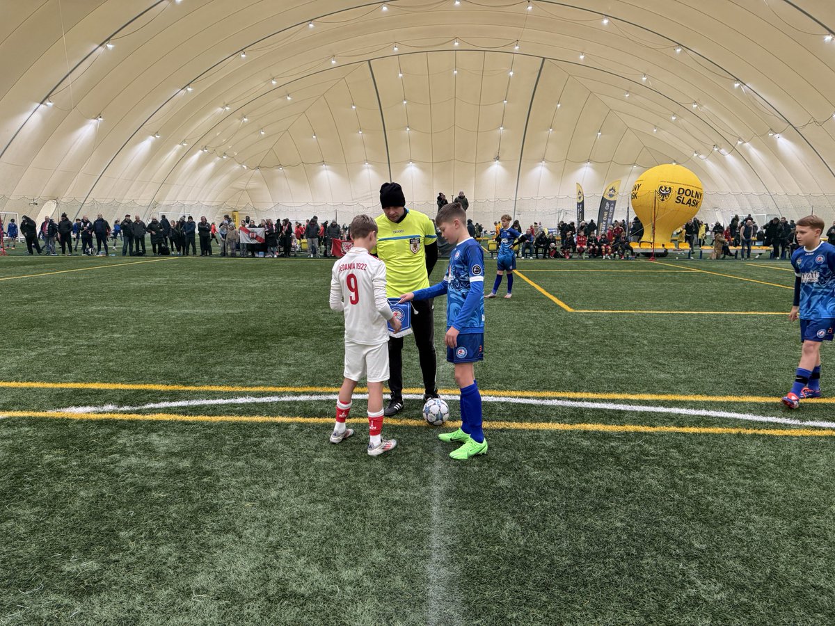 CVSFA's tweet photo. An invaluable learning experience for our U13 Boys at the first day of the @NumberOneCup_ tournament in Wrocław🇵🇱.
Another exciting day awaits tomorrow as we compete against the likes of @intermilan @fkmladaboleslav @fcspartabrno 

#NumberOneCup #Wrocław
@LAdventureTours https://t.co/lrbksOu7Pv