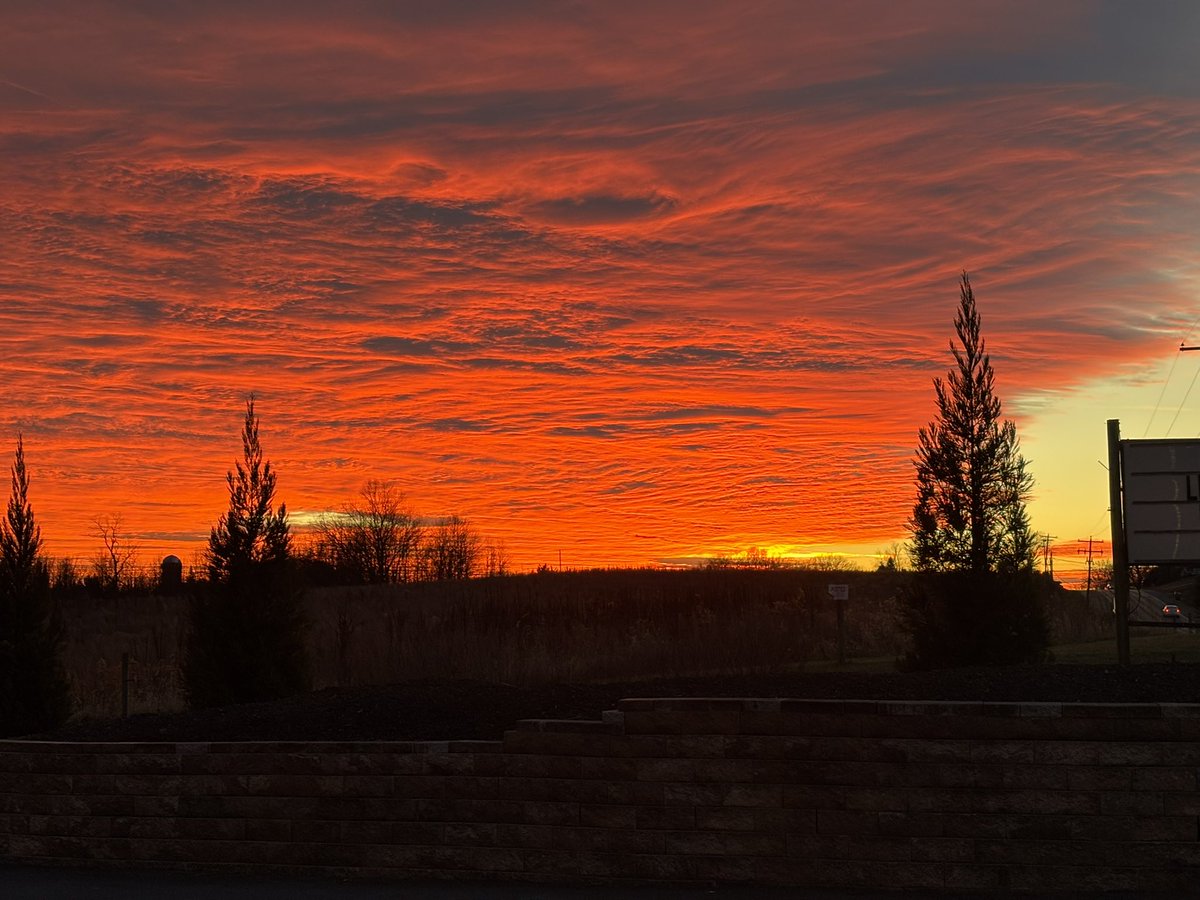 jjeshardin's tweet photo. @JustinWeather I got one too in Liberty. https://t.co/dapCYBuhid