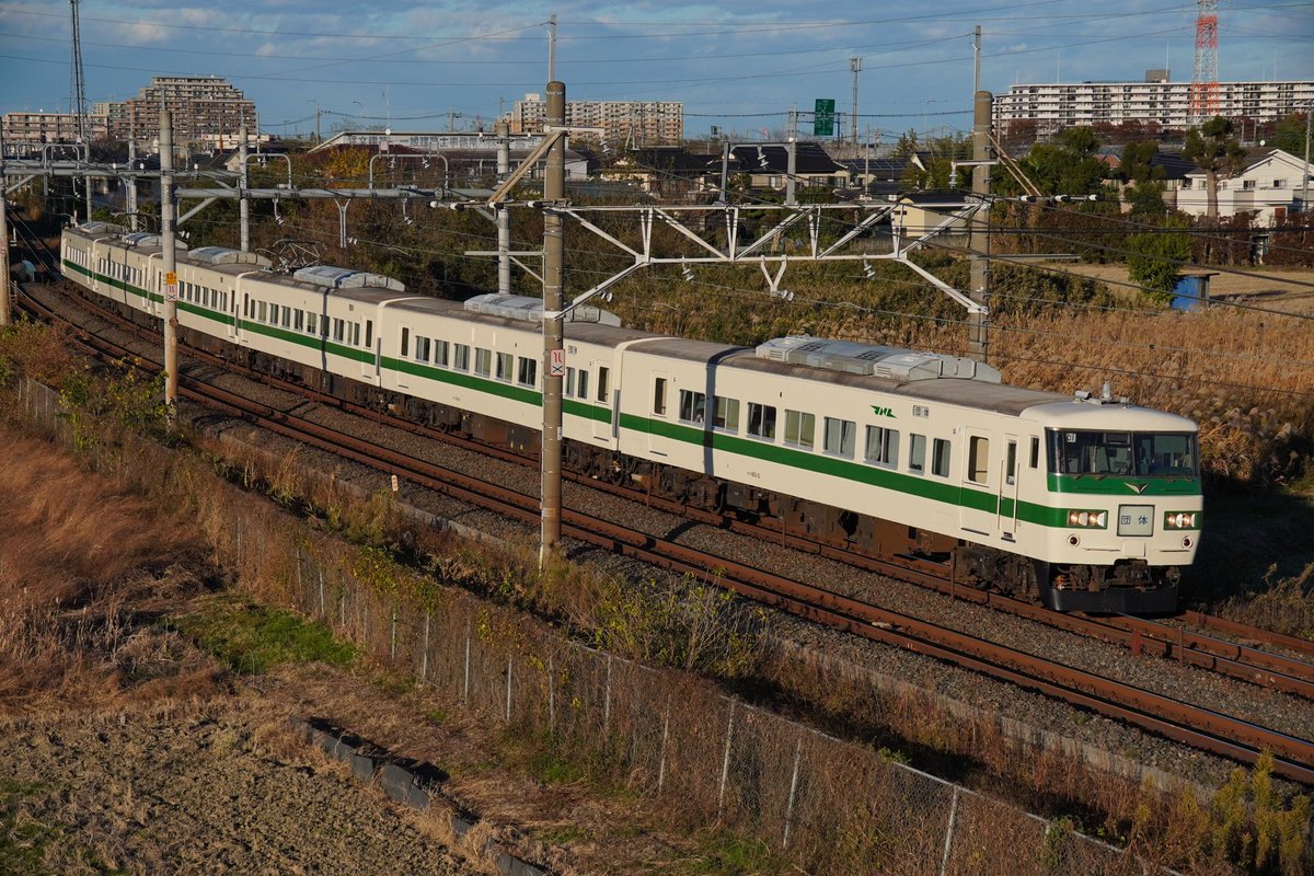 Iwatsuki____'s tweet photo. 2024.11
8584M 川崎市内修学旅行臨時列車
185系 C1 https://t.co/PYK054oQcH