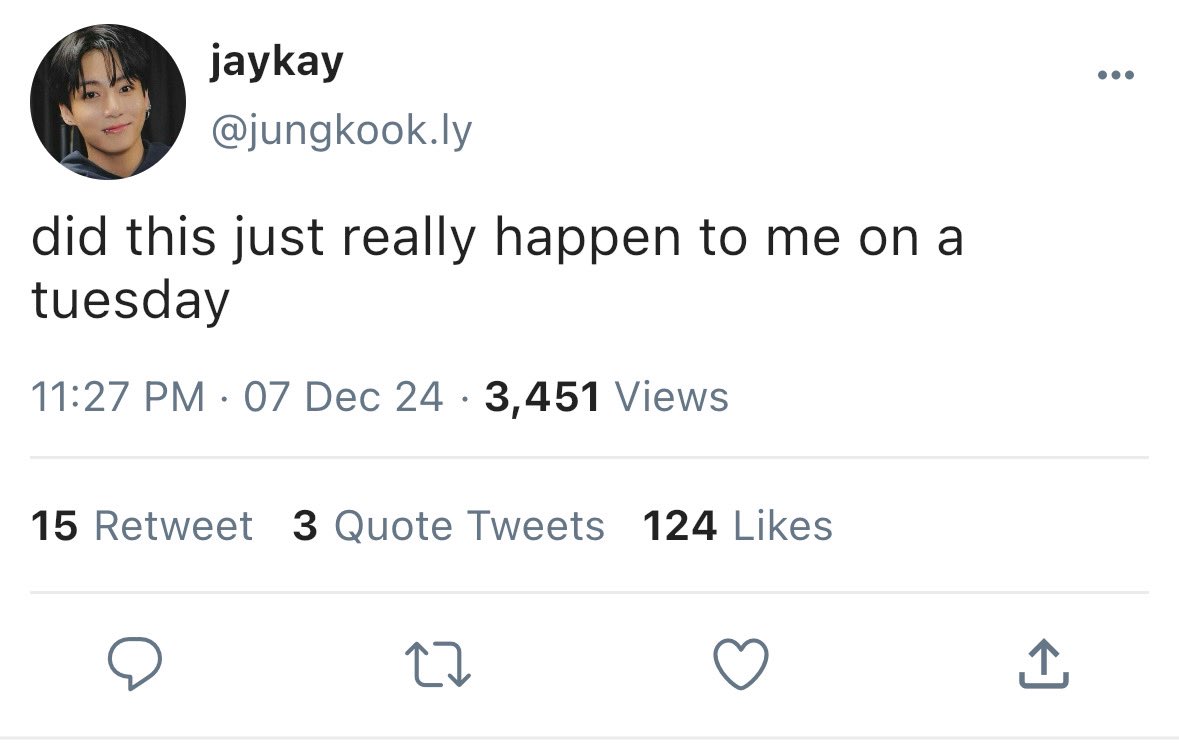 ikisskoomi's tweet photo. jikook au

where small youtuber jungkook watches a catfish win his celebrity crush's heart https://t.co/aZj74IPFR3