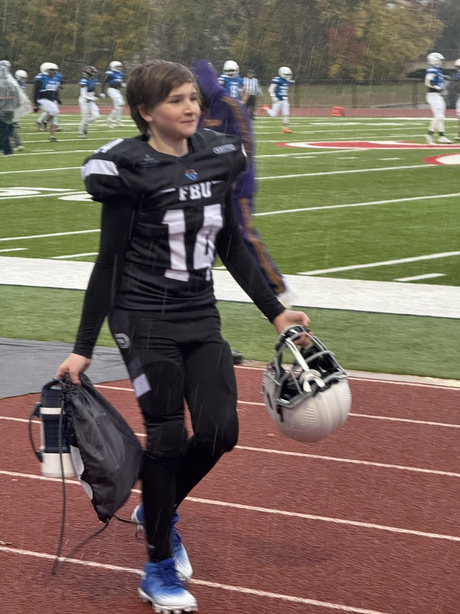 malachi_mcmahon's tweet photo. FBU Dallas Metro beat FBU Houston 44-7.  We play San Antonio tomorrow at 3 for the Regional Championship game. 

#pathtonaples #fbu #fbunationalchampionship https://t.co/exLVauQRP7