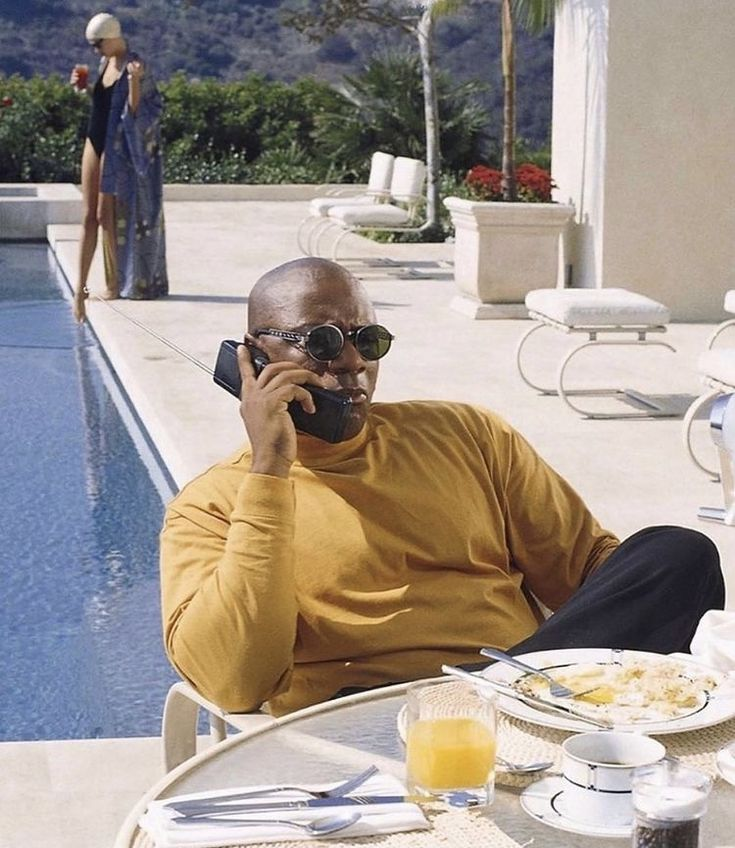 diapsalmata_0x's tweet image. send $selfie to billions.