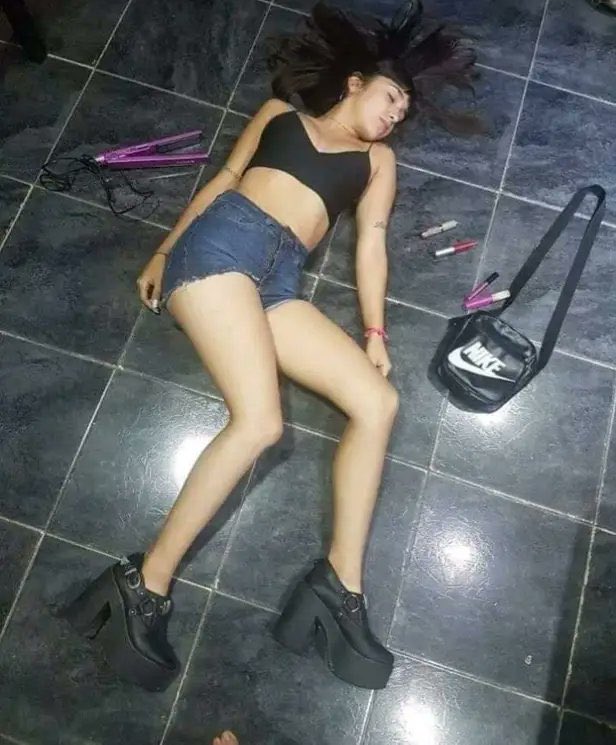 que bronca cuando queres dormir una siesta pero no podes y terminas durmiendo a medias todo entre cortado