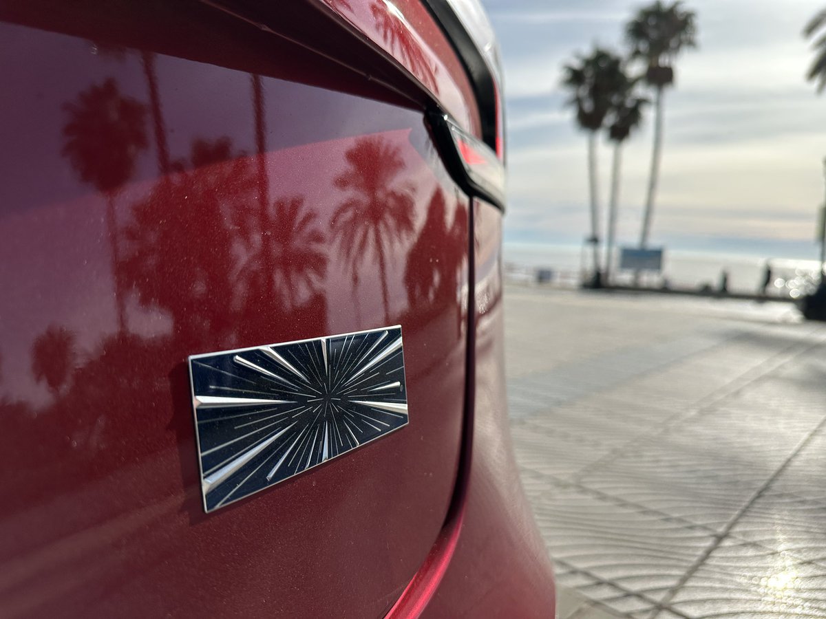 Emilio_JFRey's tweet image. Es impresionante lo poco que gasta el #TeslaModel3Performance para las prestaciones que tiene