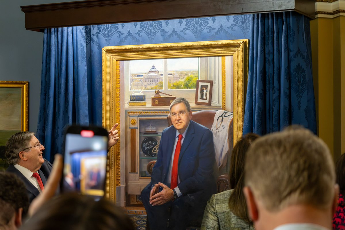 I was honored to lead my colleagues in unveiling the Congressional Portrait of my dear friend and fellow Texan, <a href="/michaelcburgess/">Michael Burgess, MD</a>.  There’s not a smarter, more competent, and more committed member of Congress than Dr. Burgess. His distinguished leadership and uncommon commitment