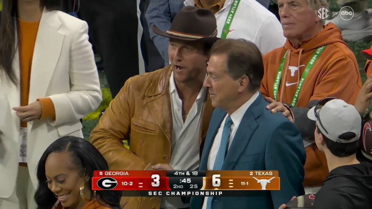 cbridgmon's tweet photo. McConaughey: “Alright, Alright, Alright”

Saban: “No, it’s Aight, Aight, Aight” https://t.co/85w6WLfBPb