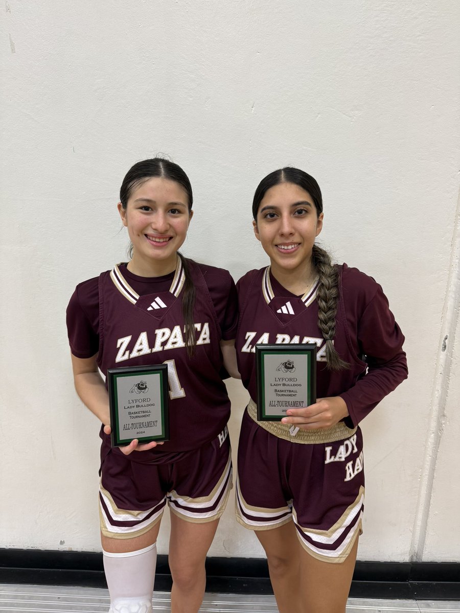CoAcHTeEHooPs's tweet photo. Congratulation to Zapata on the Runner Up Finish at our annual Lyford GBB Tournament. 

ALL TOURNAMENT TEAM
# 1 Jayleen Flores
#3 Janely Garza https://t.co/yi5FLGm4cK