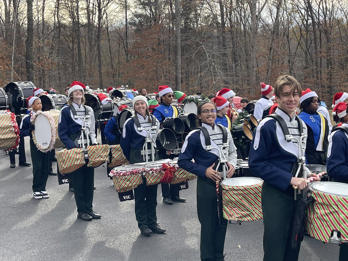 🎉🎶 The Fredericksburg Christmas Parade is TONIGHT, and you won’t want to miss the incredible sounds of the Stafford Schools Mass Band!

Students from across our schools came together at Stafford High School for a final rehearsal before marching in unison through the streets of