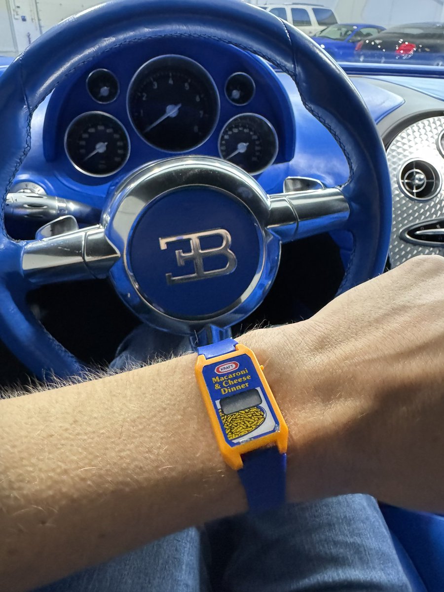 Tyler Hoover (@hooviesgarage) on Twitter photo Did anybody else in 1990 save their <a href="/kraftmacncheese/">Kraft Mac & Cheese</a> box tops, send them in, and get their first watch in the mail a few weeks later? Did anybody else in 1990 save their <a href="/kraftmacncheese/">Kraft Mac & Cheese</a> box tops, send them in, and get their first watch in the mail a few weeks later?