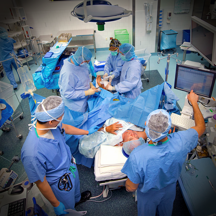 "Someone on our operating team had made a grave mistake, but no matter who it was or what it was, the responsibility of leading the effort to stabilize the patient lay on one person: the anesthesiologist." Read the latest Mind to Mind short story: ow.ly/8t6f50UlVN6