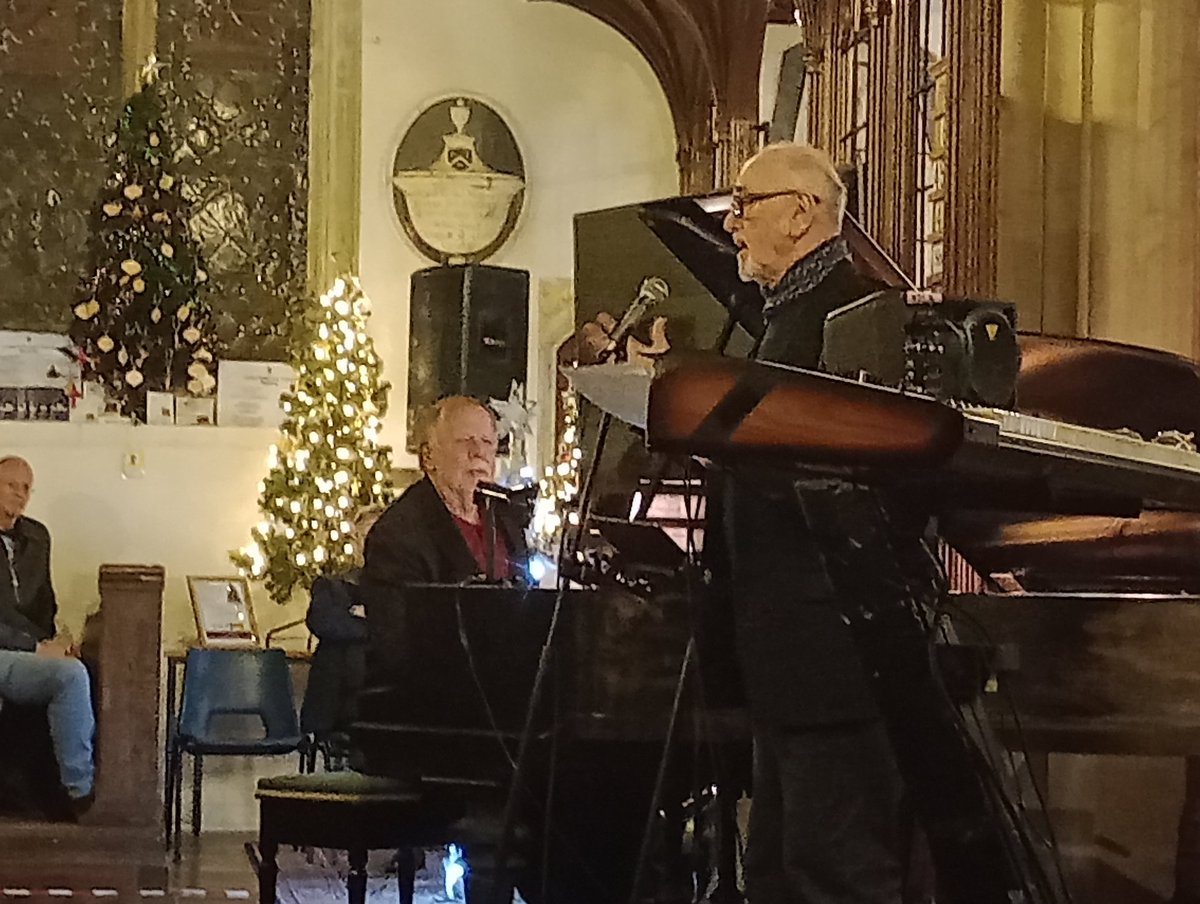 vutteridge's tweet image. To Braintree this evening to see @GrumpyOldRick and @PeterEgan6  at the @SavingStraysUK Christmas show. Wavering between tears and laughter throughout. Thank you gentlemen for an amazing evening.