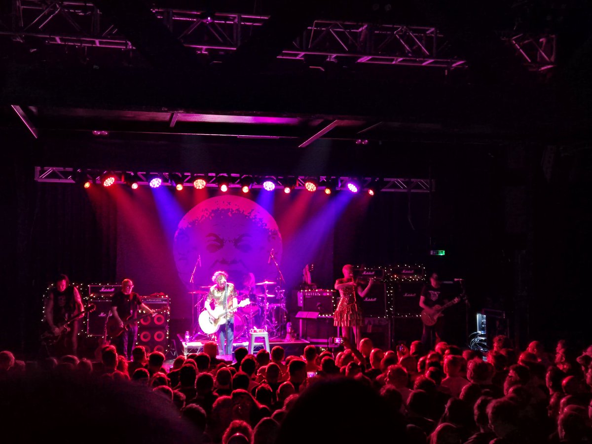 MartinRidgeway6's tweet image. The Stuffies were on amazing form tonight. I've properly loved this band for more than 35 years. Jeez. #wonderstuff.