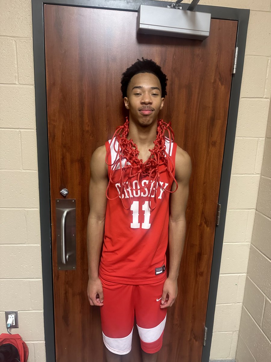CrosbyHoops's tweet photo. Good win today to end the tournament.
Final Crosby 66 Dulles 34
@evan_egans knocked down 3 threes! (Nets of the Red Knight)
@PhillipJacks00n 9 rebs 1 blk (The Champ is here)
@eaden2025 15 pts 7 rebs 3 ast (King of the Court) https://t.co/5u8JYd86yb