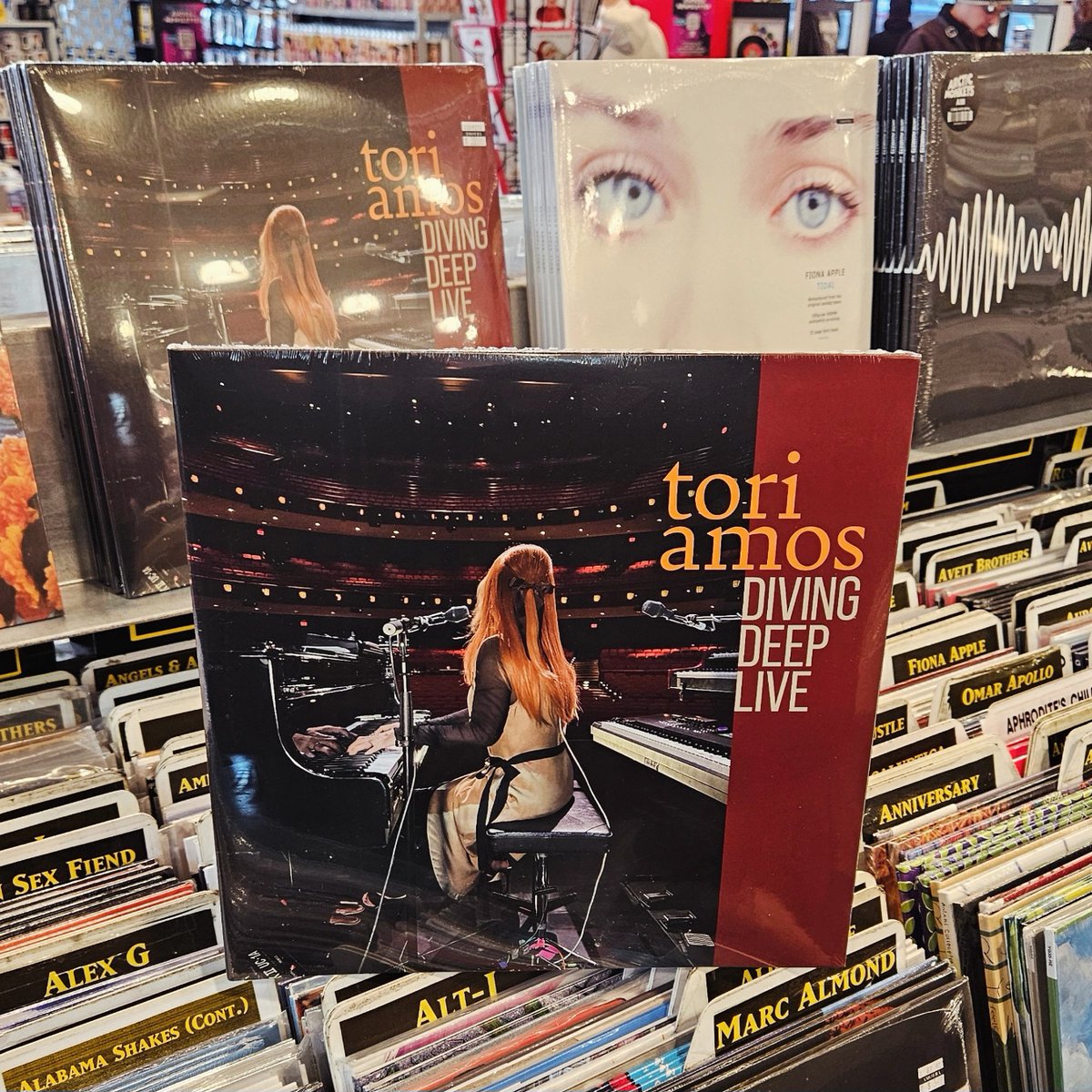 Amoeba Music tweet media