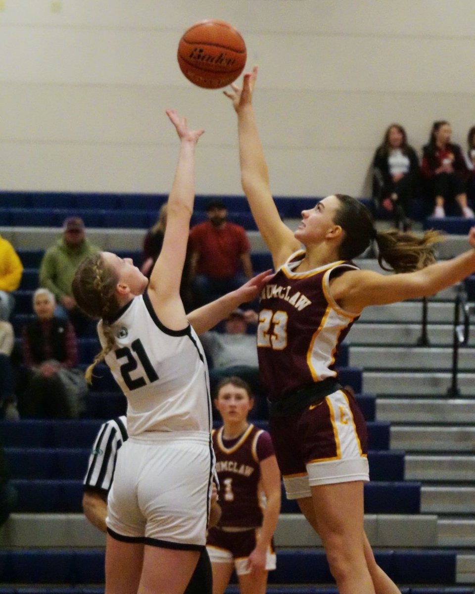 GameTimeEvents's tweet image. 2024 MasterCraft Electric Tip-Off Classic Game 6
@EnumclawHS1 74
@KlahowyaEagles 23