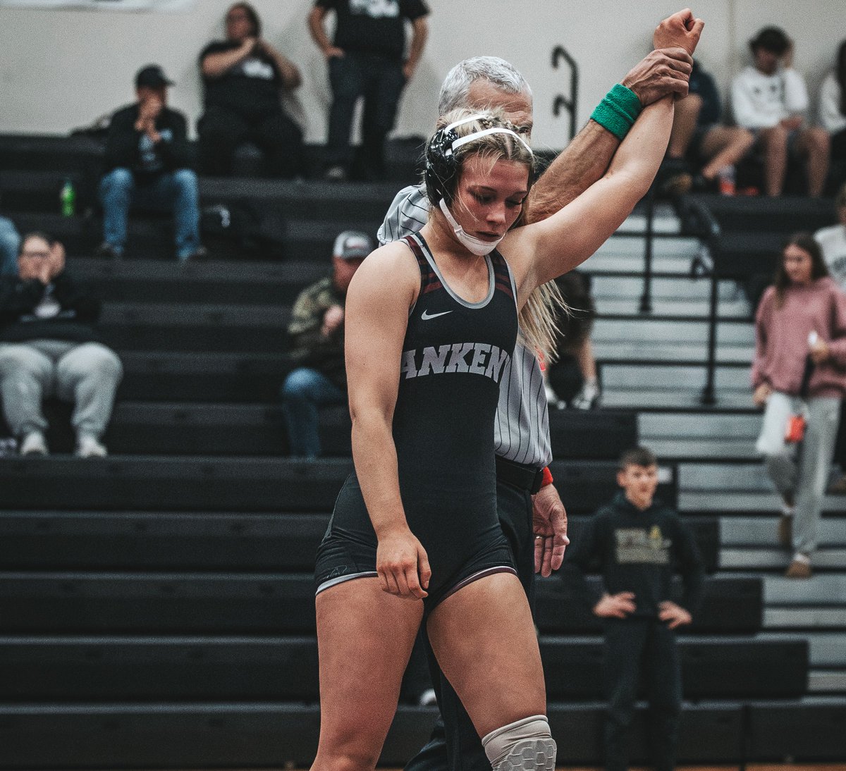 AnkenyFanatic's tweet photo. . @AnkenyGirls post six top-10 finishes at the prestigious Dan Gable Donnybrook: https://t.co/mXtNerB8T5 https://t.co/2W1XldxsDC