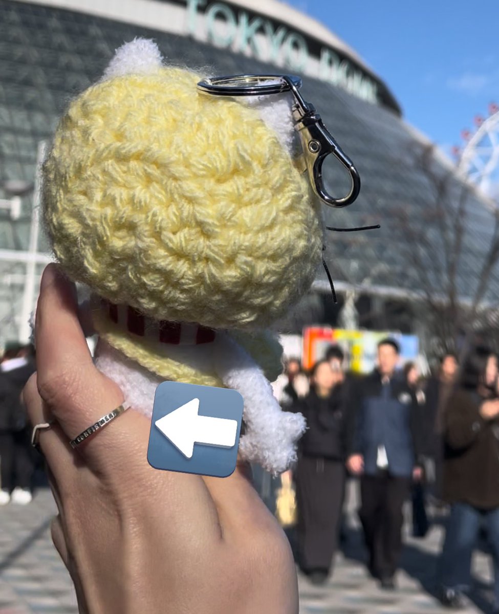 bocy_n's tweet photo. 絶対見つからないとは思うんですけど
昨日12/7のお昼頃、会場(物販前ドームど真ん中あたり)でセルジュの7連リングの1つを落としてしまいました🥲
もし見かけたよという方いらっしゃいましたら連絡ください…… https://t.co/DvyjfgogPL
