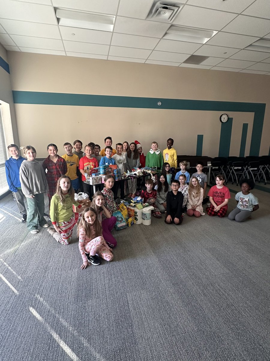 Arbor Creek Elem (@aceottersrock) on Twitter photo 4th graders at ACE wanted to show their good hearts after their first Wit & Wisdom Module talked about hearts. So they brought in donations for The Olathe Animal Shelter and 2 Animal Control Officers came to visit and collected the donations! <a href="/olatheschools/">Olathe Public Schools</a> #ottersswimtogether 4th graders at ACE wanted to show their good hearts after their first Wit & Wisdom Module talked about hearts. So they brought in donations for The Olathe Animal Shelter and 2 Animal Control Officers came to visit and collected the donations! <a href="/olatheschools/">Olathe Public Schools</a> #ottersswimtogether