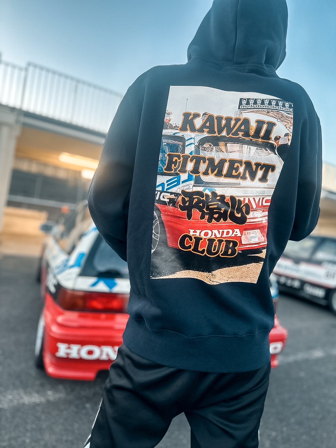 KAWAII FITMENT✖️C.C.C✖️WEEKEND コラボパーカー | WEEKEND
