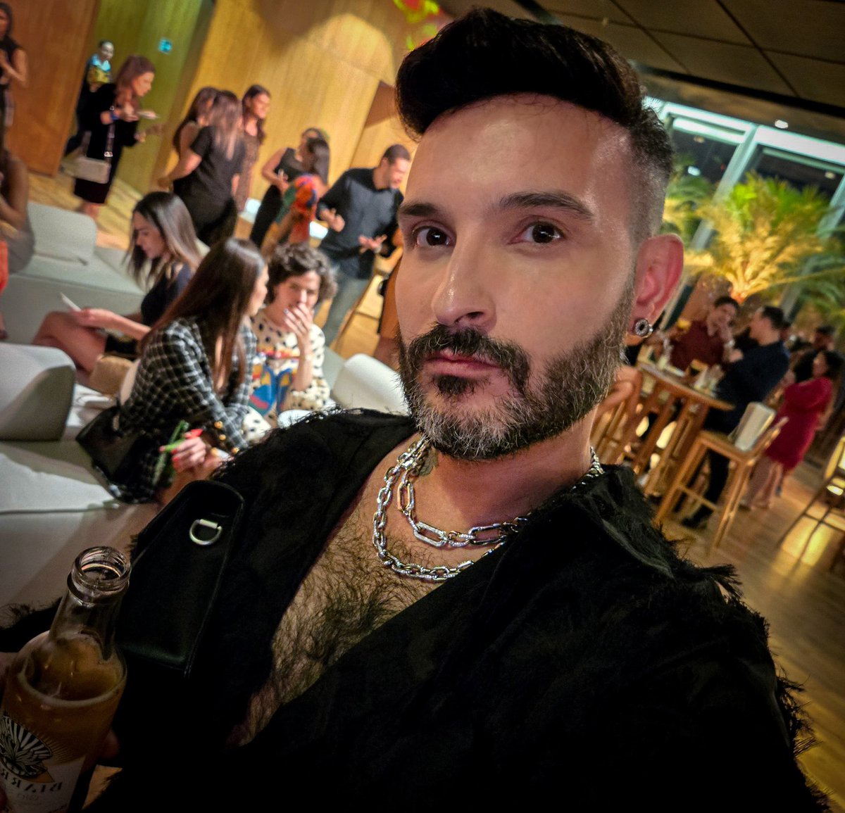 Thom_Barreto's tweet photo. Confraternização!!!
Festa da firma!!!✨️✨️✨️ https://t.co/r3Cy2odC4B